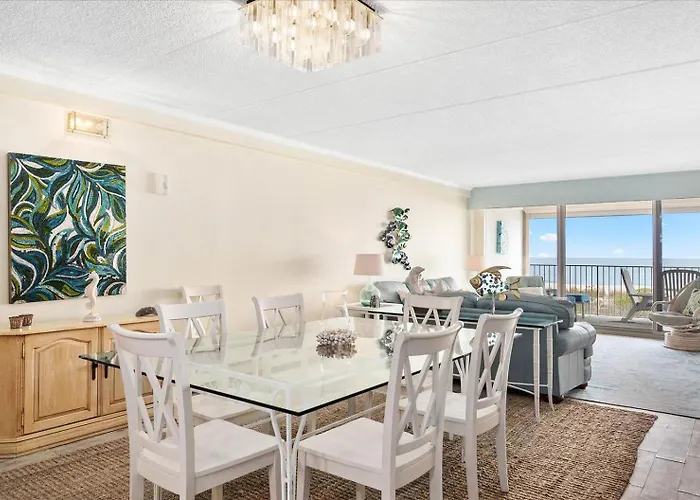Beautiful 3 Bedroom Towers With Indoor Pool & Fitness Center! * Ocean Stadt